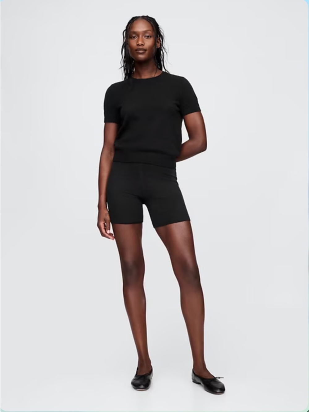 GAP CashSoft Black Bike Shorts
